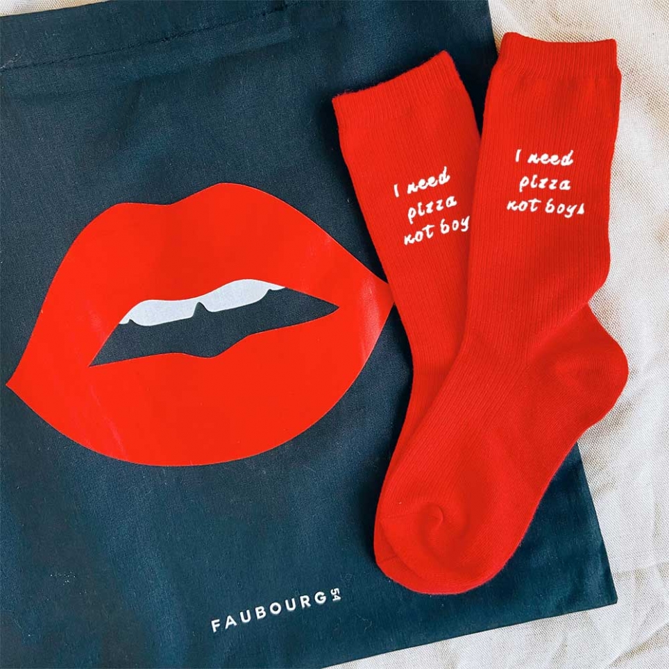 Chaussettes Rouges I Need Pizza Accessoires Faubourg54