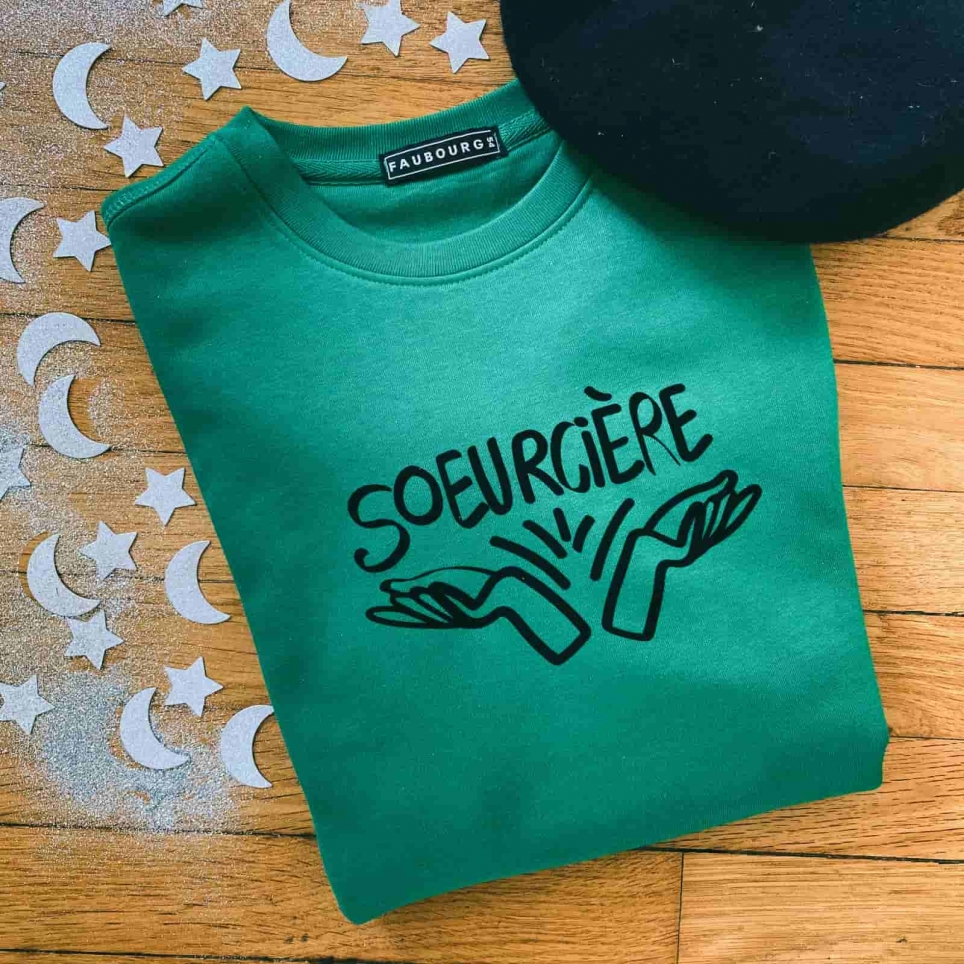 Green Sweatshirt Soeurcière