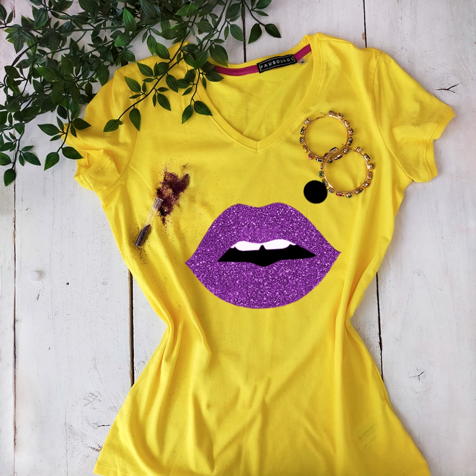 T-shirt Jaune Col V Bouche Glitter Violet Cindy