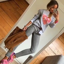 Sweat Femme Gris Xoxo by Les Futiles Faubourg54 Sweat Femme Gris Xoxo by Les Futiles Faubourg54