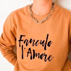 Nude Sweatshirt Fanculo l'Amore by TrendyEmma