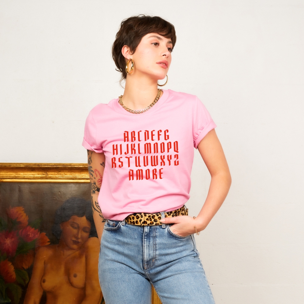 Pink T-shirt Alfabeto
