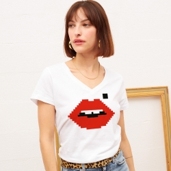 T-shirt Blanc Col V Bouche Cindy Pixel Faubourg54 T-shirt Blanc Col V Bouche Cindy Pixel Faubourg54