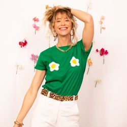 T-shirt Vert Uovo Fiore by LesFutiles