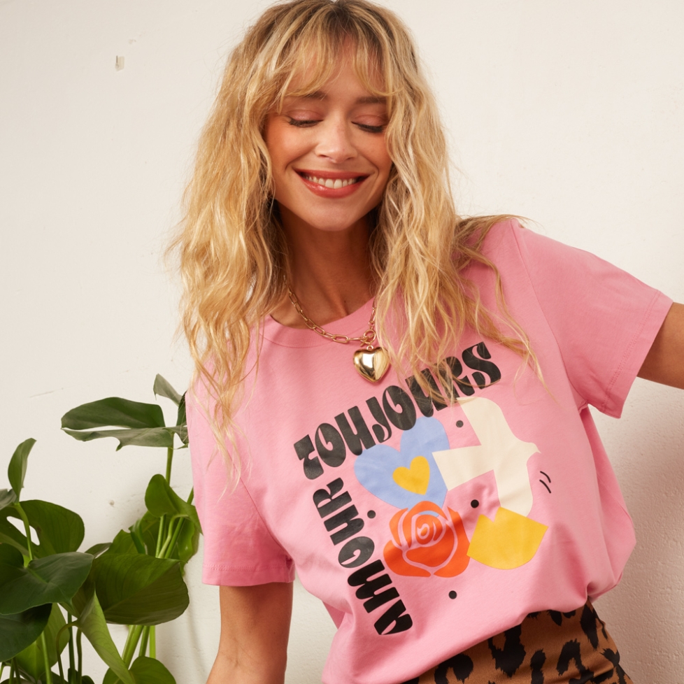 T-shirt Rose Amour Toujours by Maud Parys