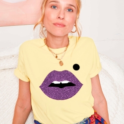 T-shirt Jaune Bouche Glitter Violet