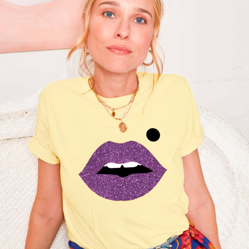 T-shirt Jaune Bouche Glitter Violet