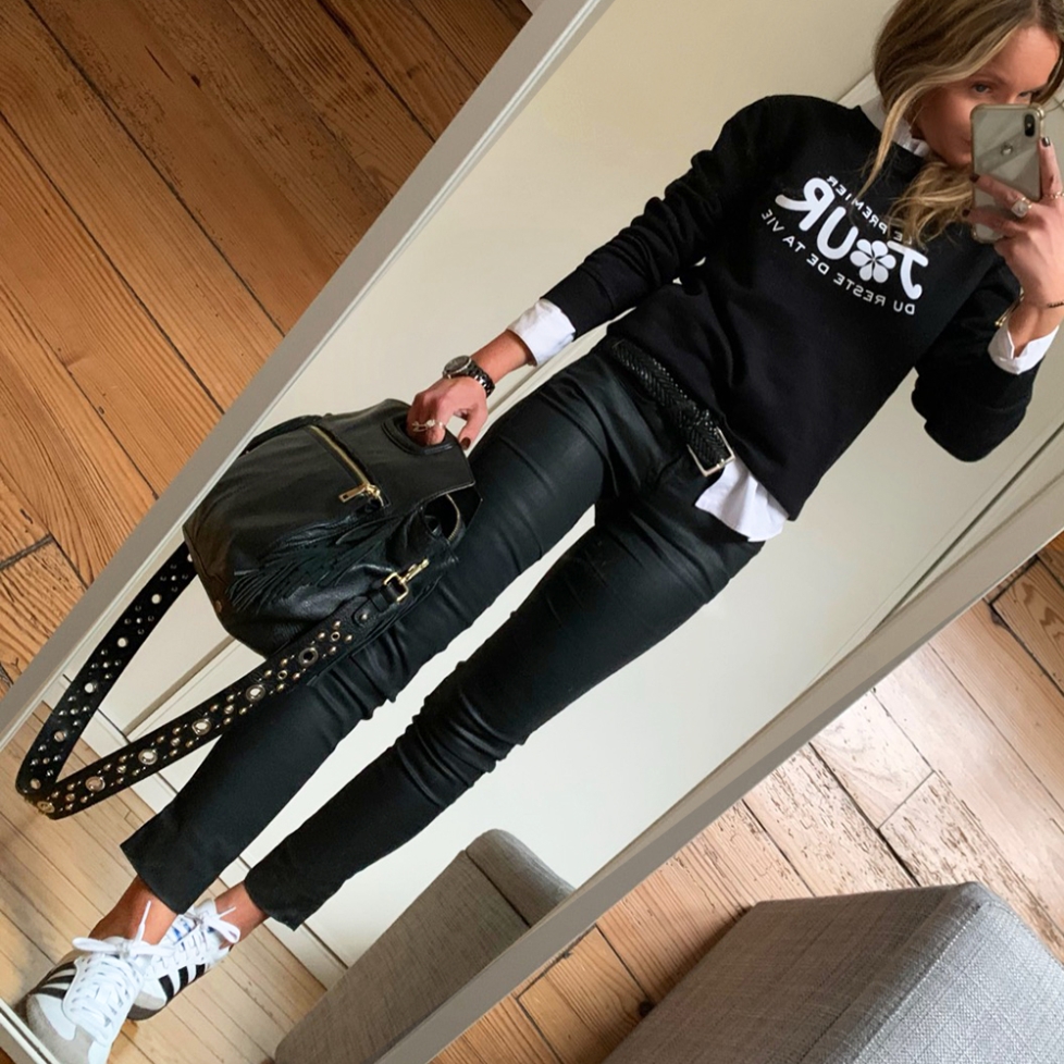 Sweat Noir Le Premier Jour by LesFutiles