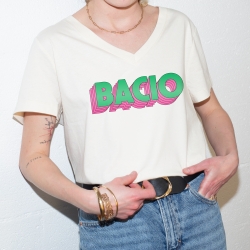 t-shirt col v bacio