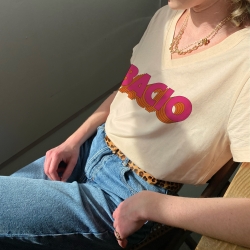 t-shirt col v bacio