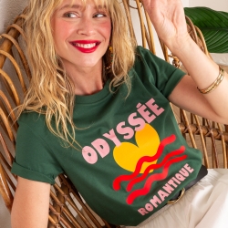 T-shirt Odyssée Romantique by TrendyEmma