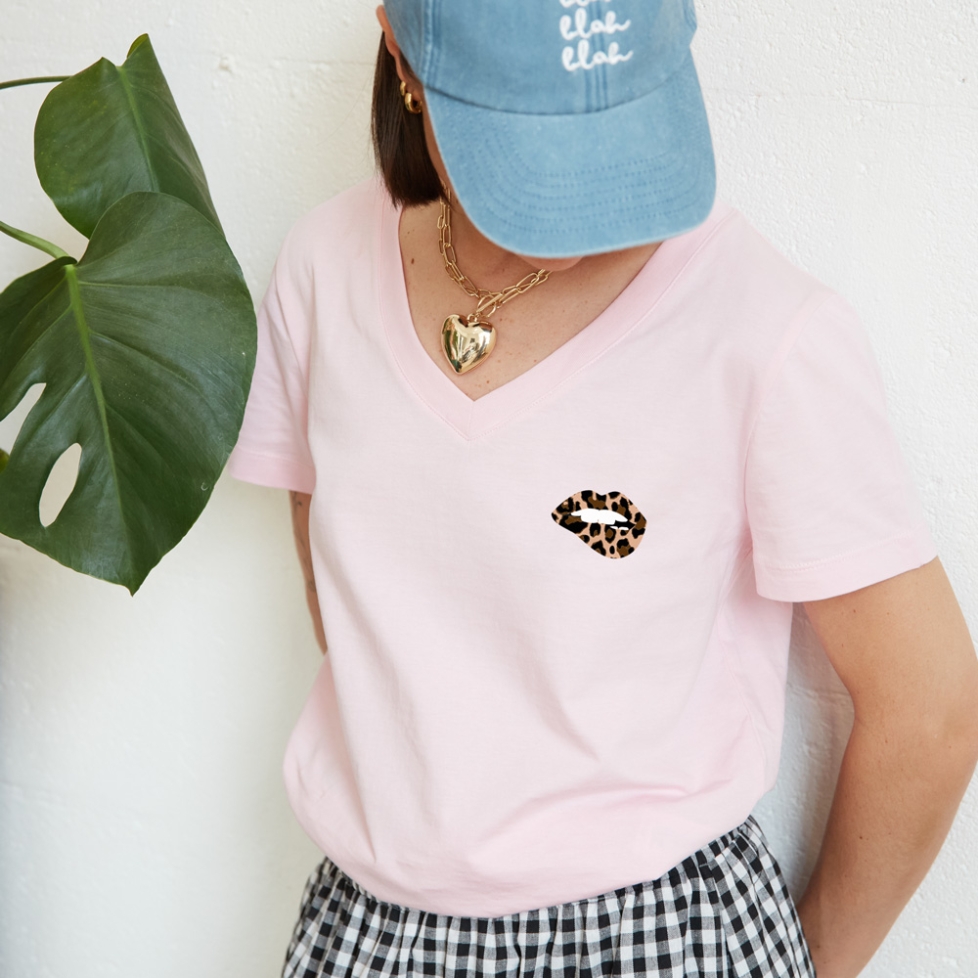 T-shirt Col V Bouche Léopard
