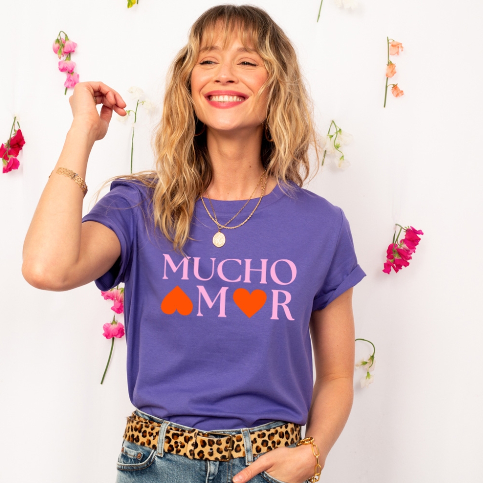 T-shirt Violet Mucho Amor