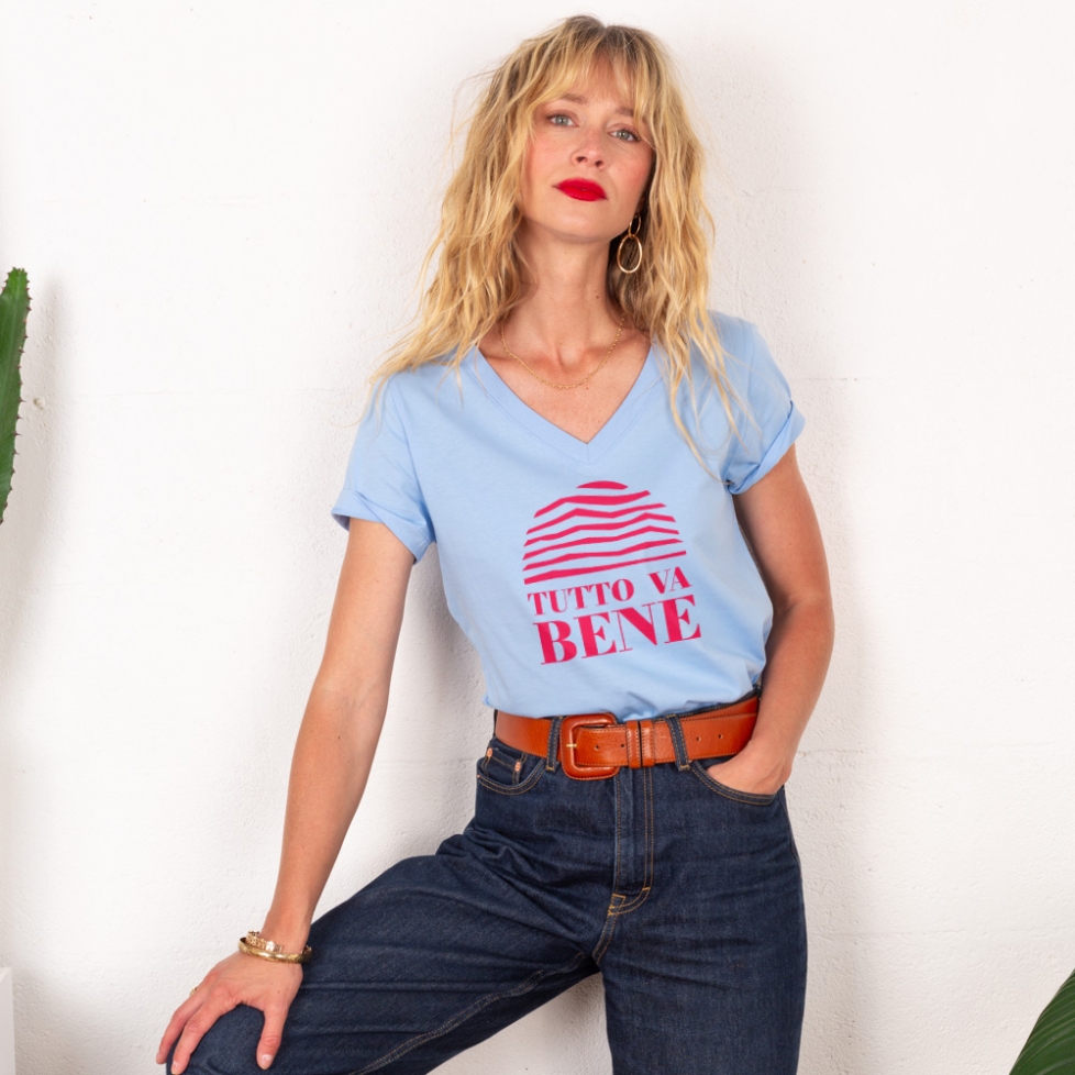 T-shirt Col V Tutto Va Bene