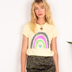 T-shirt Arcobaleno Di Fragola