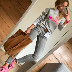 Sweat Coupe Droite La Festa by LesFutiles