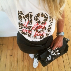 T-shirt Crème Il Etait Une Fois...Moi by LesFutiles