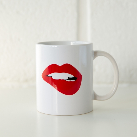 Tasse Martina collection Jamais sans rouge à lèvres
