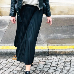 jupe longue plissée noire
