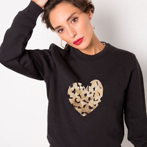 Black Sweatshirt Leopard Heart